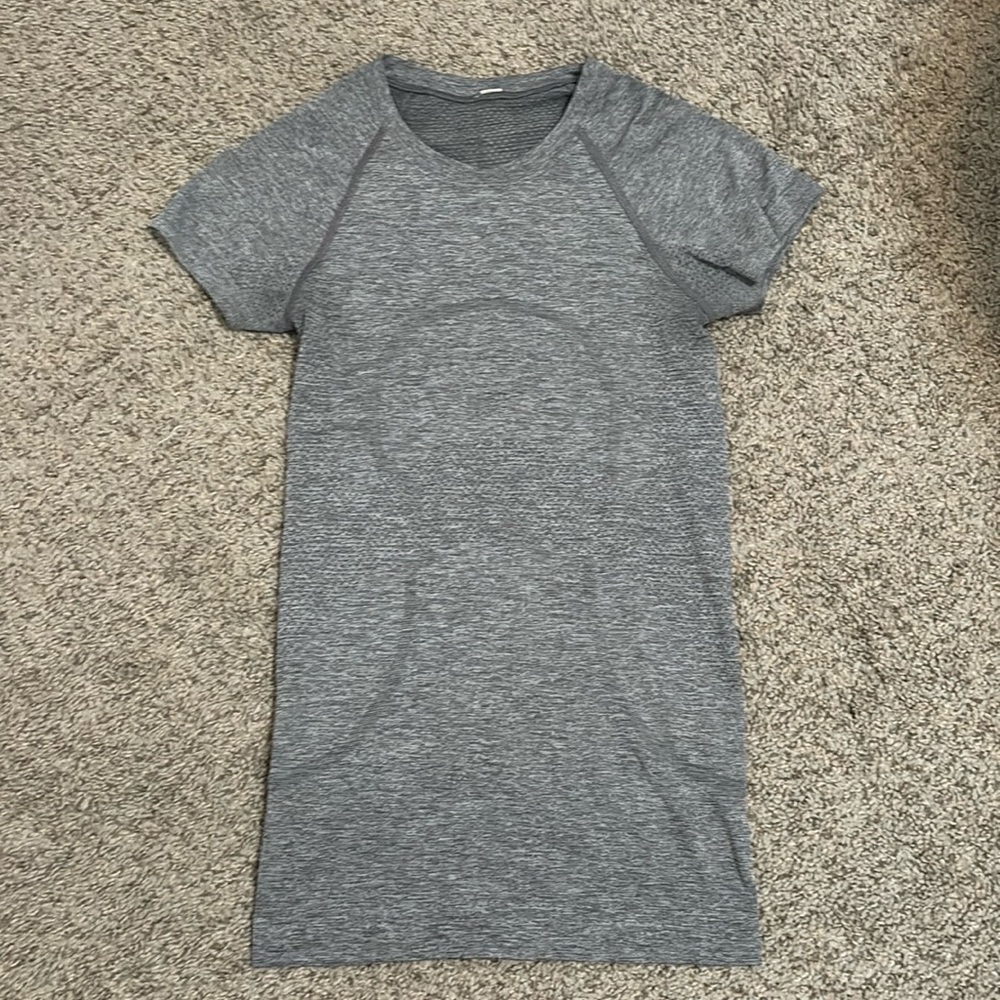 Gray Lululemon Swiftly Tech
